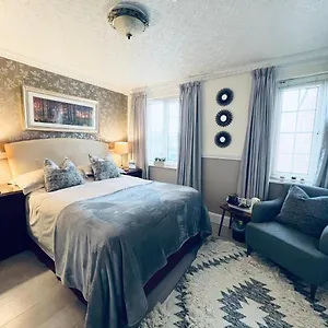 Ashleigh House , Carlisle (Cumbria) United Kingdom